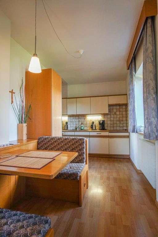 Residence Rebgut Тезімо Екстер'єр фото